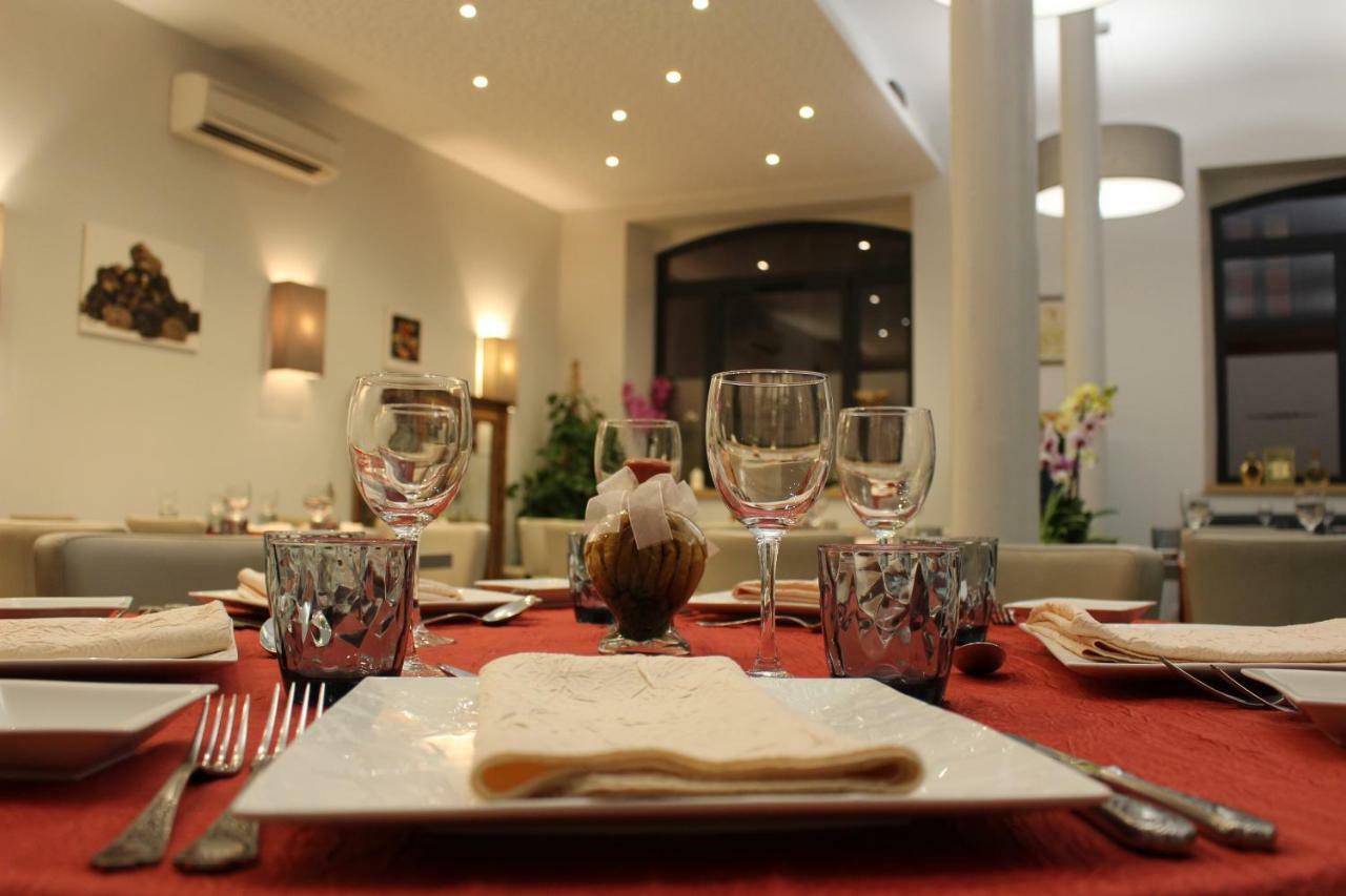 Le Vic De De Lomagne Bed and Breakfast Lavit Buitenkant foto